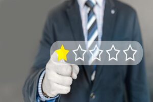What online reviews say about the area